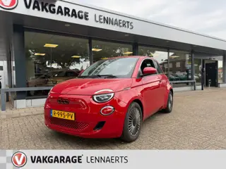 Fiat 500 RED 42 kWh, Rijklaarprijs / 12 mnd Bovag garantie
