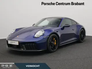 Porsche 911 Carrera 4 GTS