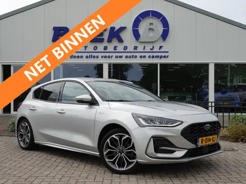 Ford Focus 1.0 EcoBoost Hybrid 125PK ST Line X WINTER PACK | CAMERA | NAVI | CRUISE