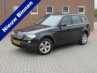 BMW X3 2.5si High Executive Automaat * Lederen bekleding * Navi * Stoelverwarming *