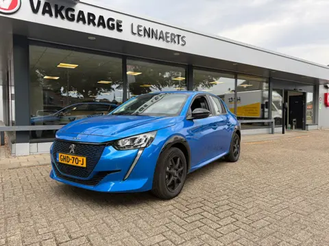 Peugeot E-208 EV Active Pack 50 kWh /136 pk, navi, carplay, auto ac, Rijklaarprijs / 12 mnd Bovag ga