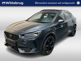 CUPRA Formentor 1.4 e-Hybrid VZ Black Edition / AUTOMAAT/ PANODAK/ TREKHAAK/ LEDER/ MEMORY SEAT/ NAV