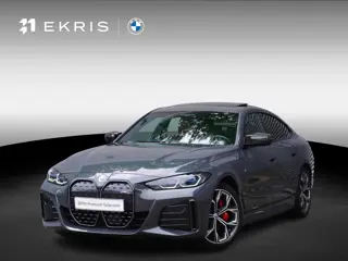 BMW i4 Gran Coupé M50 M Sport Pro | Glazen schuif-/kanteldak | Volleder uitgebreid | Carbon Exterieu