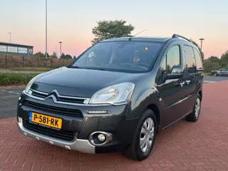 Citroen Berlingo 1.6 VTi XTR/Airco/Pano/Cruise/PDC/Trekhaak/Elekt raam
