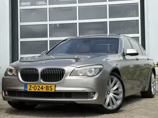 BMW 7 Serie 740Li High Executive 326pk | Nieuwstaat | Achteruitrijcamera | Bi-xenon koplampen | Elek