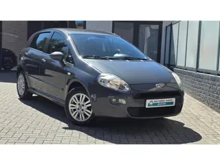 Fiat Punto Evo 0.9 TwinAir Pop Tomtom Navi, Airco, Trekhaak, Lichtmetaal, All Weather