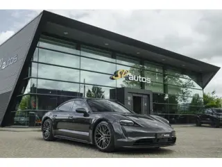 Porsche Taycan Performance Plus 476pk 93,4 kWh Panoramadak *BTW* Luchtvering Bose Comfortstoelen NLa