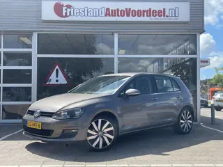 Volkswagen Golf 1.2 TSI Highline /Automaat/5 drs/Climate/Cruise/1e eigenaar/ onderhouds hist/