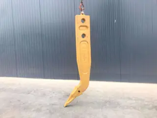 Cat D7E Shank incl. Tip (bj 2026)