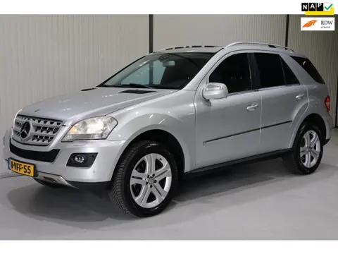 Mercedes-Benz M-klasse 320 CDI - GRIJS KENTEKEN - CLIMA - SCHUIFDAK - NWE APK!