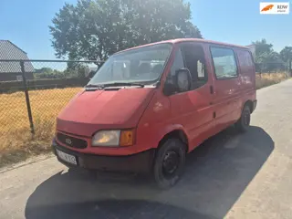 Ford Transit 2.5 DIESEL MANUEEL SHORT 1999 CLEAN CAR