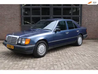 Mercedes-Benz 200-500 (W124) 300 E CC-AC-ELEK DAK-TREKHAAK