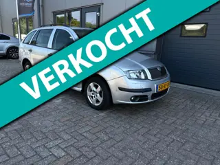 Skoda Fabia Combi 1.4-16V Elegance|Nieuw Apk