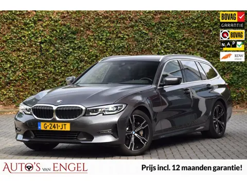 BMW 3-serie Touring 330i High Executive/Super onderhouden/Garantie/Trekhaak