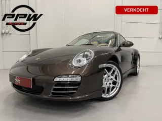 Porsche 911 997.2 Targa 4 3.6 PDK 47.728km/MACADAMIA METALLIC/SAND BEIGE INTERIEUR/VOLLEDIG PORSCHE 