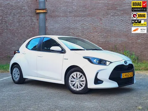 Toyota Yaris 1.5 Hybrid Active 93PK AUTOMAAT, Airco, A.rijcamera, Carplay, Climat en Cruise Control,