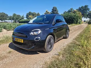 Fiat 500 3+1 Icon 42 kWh (bj 2021, automaat)