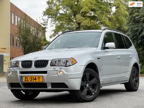 BMW X3 3.0i Executive|AUT|PDC|NAVI|INRUILKOOPIE