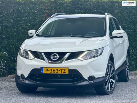 Nissan Qashqai 1.2 Tekna | PDC | 360 CAMERA | AUTOMAAT