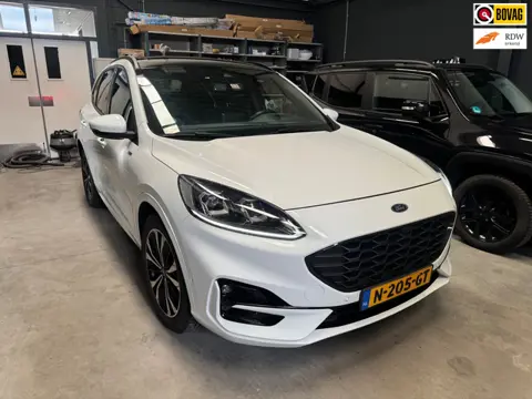 Ford Kuga 2.5 PHEV ST-Line Panodak,Headup,B&O