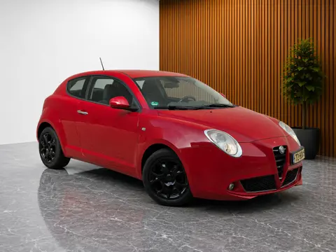 Alfa Romeo MiTo 1.4 T Distinctive NIEUWE APK! (AIRCO, CRUISE CONTROL, DNA, ELEKT RAMEN, NEDERLANDSE 