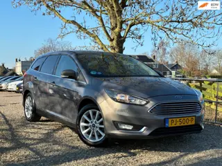 Ford Focus Wagon 1.0 Titanium | Cruise + Clima + Navi nu € 5.975,-!!!
