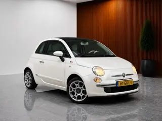 Fiat 500 1.2 Lounge PARELMOER! (PANORAMADAK, CARPLAY, ELEKT RAMEN, LICHTMETALEN VELG, AIRCO, STUURBE