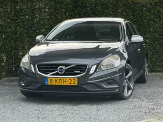 Volvo S60 1.6 T3 R-Design | NAVI | CLIMA | CAMERA | AUTOMAAT