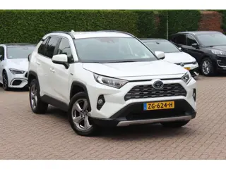 Toyota RAV4 2.5 Hybrid Style / Trekhaak / Camera / Leder / Keyless / 18'' / CarPlay / Stoelverwarmin