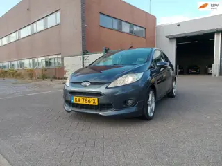 Ford Fiesta 1.6 Ghia