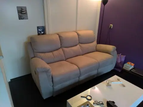 Mooie zo goed als nieuwe bank