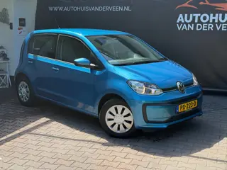 Volkswagen Up! 1.0 BMT Move Up! 60.775 Km! Airco/DAB/4 Seizoen banden/Etc