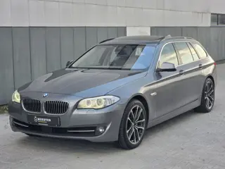 BMW 5-serie Touring 528xi High Executive|Panodak|ACC|Head-up