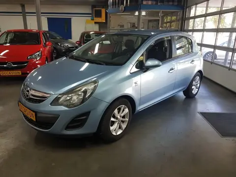 Opel Corsa 1400i 5 DEURS AIRCO Half leer interieur