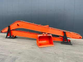 Hitachi ZX225 18m Set Long Reach Equipment (bj 2026)