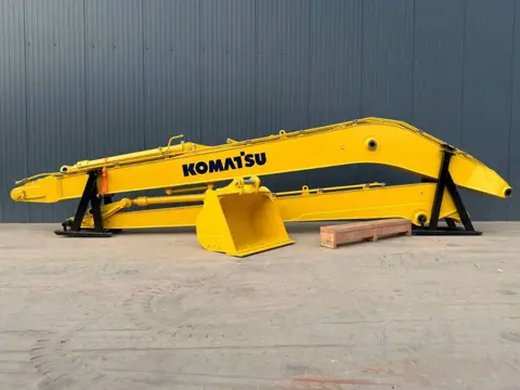 Komatsu PC220 18m set Long Reach Equipment (bj 2026)