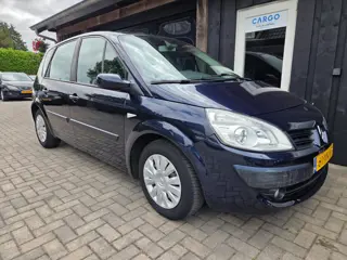 Renault Scénic 1.6-16V Business Line