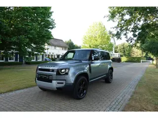 Land Rover Defender 3.0 D250 110 MHEV SE * GRIJS KENTEKEN * | 6 CILINDER | Luchtvering | Panorama da