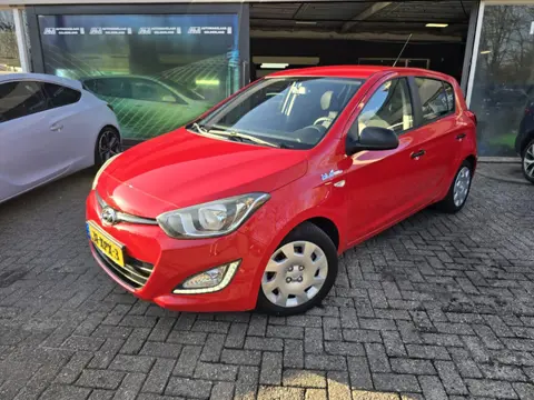 Hyundai I20 1.2i Business Edition | 12MND GARANTIE | AIRCO | TREKHAAK | ELEC RAMEN | NW APK |