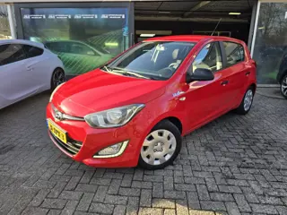 Hyundai I20 1.2i Business Edition | 12MND GARANTIE | AIRCO | TREKHAAK | ELEC RAMEN | NW APK |
