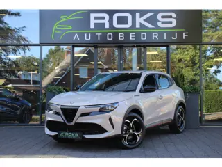 Alfa Romeo Junior 1.2 Turbo Hybrid Ibrida Speciale