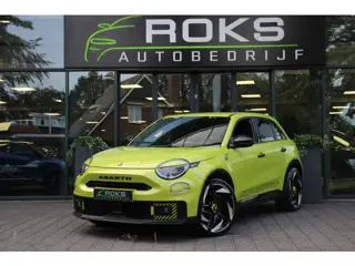 Fiat 600E Abarth Turismo 54 kWh Pack Scorpion Design/Tech/Gaming Winter Pack