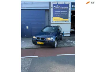 BMW X3 3.0i Dealer onderhouden/Youngtimer/Automaat/leer/Panormadak