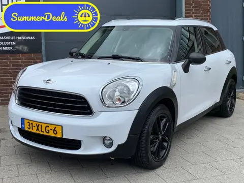 Mini Countryman 1.6 One Edition|Opendak|Navigatie|Airco|