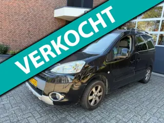 Peugeot Partner Tepee 1.6 VTi XT Executive / bj.2010 / kleur: zwart / NAP met 345321 km./ APK 26-11-