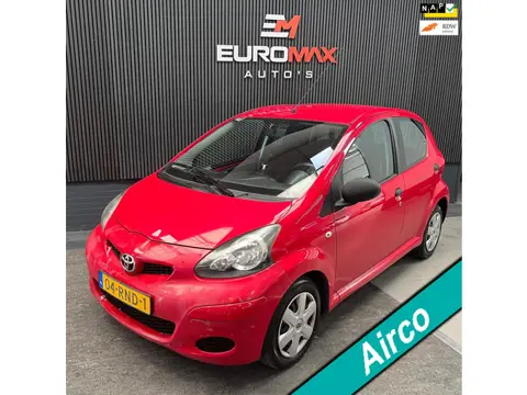 Toyota Aygo 1.0-12V Now 1e Eigenaar - NAP - Elektr. Raam