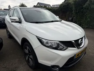 Nissan QASHQAI Connect Edition NAVI/CLIMA/PANO (bj 2015)