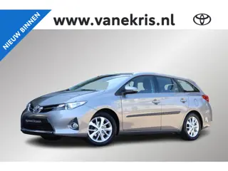Toyota Auris Touring Sports 1.8 Hybrid Dynamic, Trekhaak