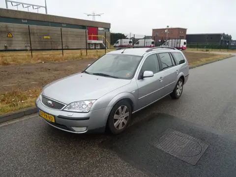 Ford Mondeo Wagon 2.0-16V Futura