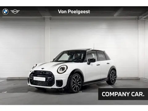 MINI 5-Deurs Cooper S John Cooper Works | Pakket XL | Stuurwielverwarming | Harman/Kardon | Panorama